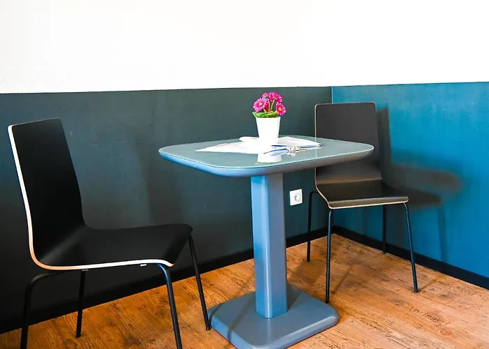 For 4 Near Augarten, Donaukanal & U4 & U2 Metro Apartment Vienna