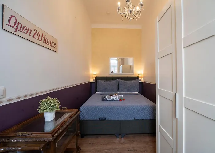 For 4 Near Augarten, Donaukanal & U4 & U2 Metro Apartment Vienna